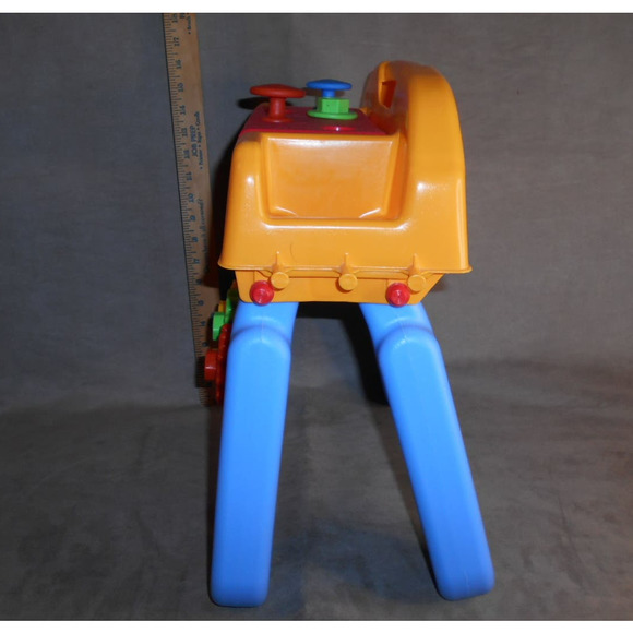 Little Tikes HandiWorker Workhorse Tool Workbench w/Tools, Nails, Screws - Picture 6 of 9